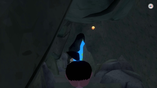 岬の灯台の北東にある岩山の中の階段に紙風船詳細画像